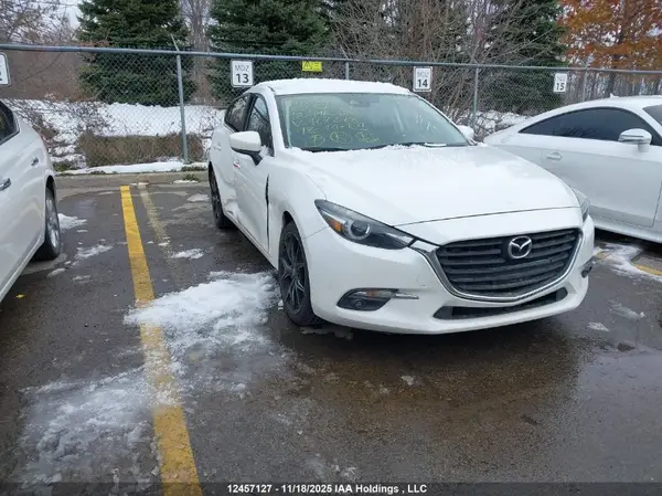 3MZBN1W34JM167278 2018 MAZDA 3 - Image 1