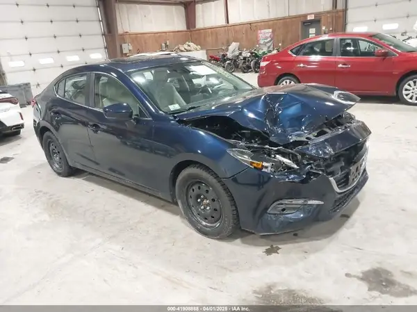 3MZBN1W34JM181651 2018 MAZDA 3 - Image 1