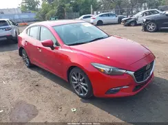 3MZBN1W34JM196408 2018 MAZDA 3