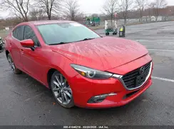 3MZBN1W34JM202403 2018 MAZDA 3