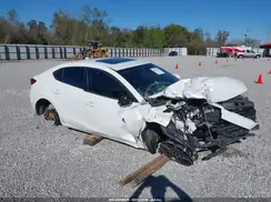 3MZBN1W34JM204796 2018 MAZDA 3