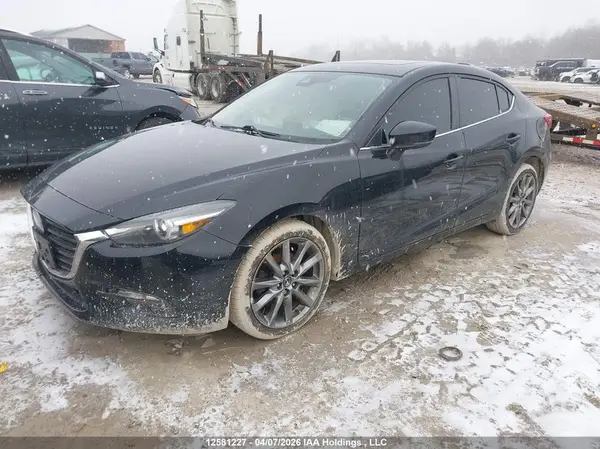 3MZBN1W34JM217936 2018 MAZDA 3 - Image 2