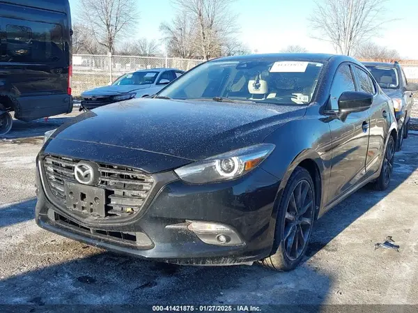 3MZBN1W34JM224997 2018 MAZDA 3 - Image 2