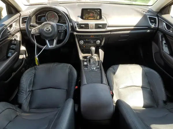 3MZBN1W34JM227284 2018 MAZDA 3 - Image 8