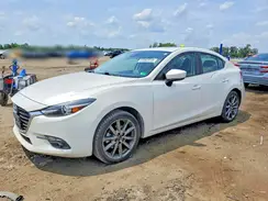 3MZBN1W34JM251326 2018 MAZDA 3
