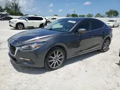 3MZBN1W34JM254159 2018 MAZDA 3