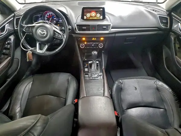 3MZBN1W35HM135756 2017 MAZDA 3 - Image 8