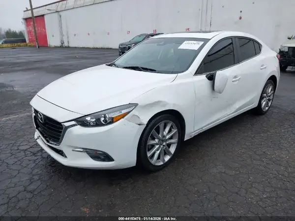 3MZBN1W35HM141833 2017 MAZDA 3 - Image 2