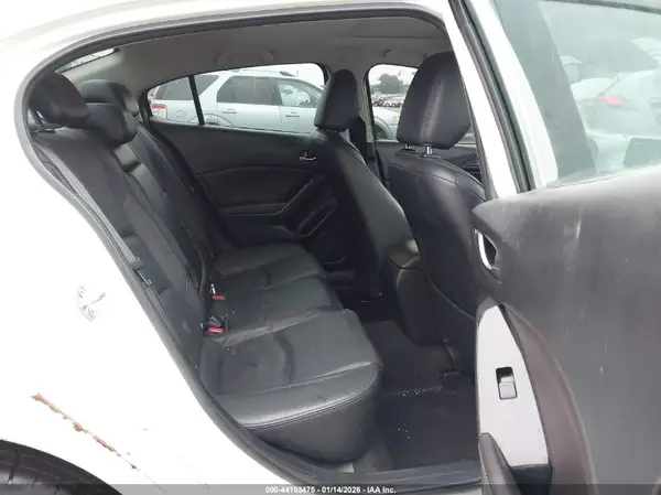 3MZBN1W35HM141833 2017 MAZDA 3 - Image 8