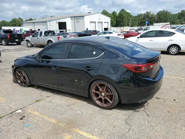 3MZBN1W35JM161666 2018 MAZDA 3 - Image 2