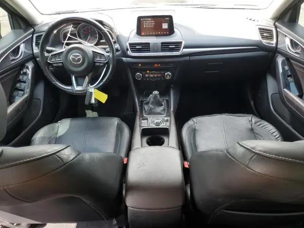 3MZBN1W35JM161666 2018 MAZDA 3 - Image 8