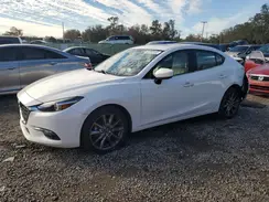 3MZBN1W35JM180718 2018 MAZDA 3