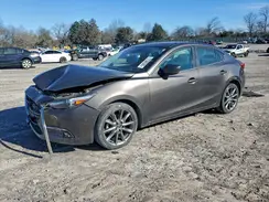 3MZBN1W35JM193856 2018 MAZDA 3