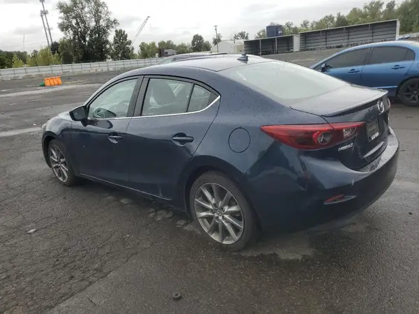 3MZBN1W35JM197714 2018 MAZDA 3 - Image 2