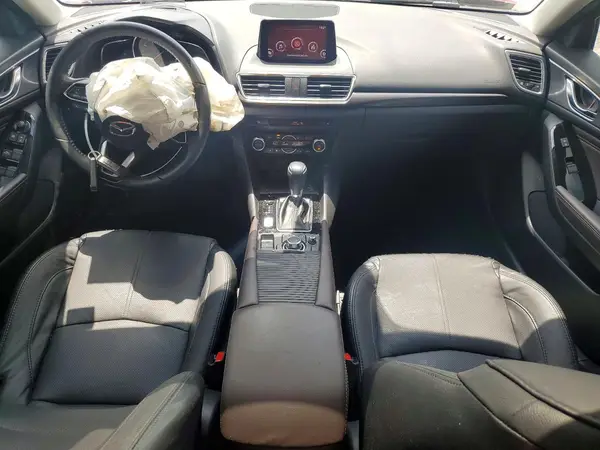3MZBN1W35JM213605 2018 MAZDA 3 - Image 8