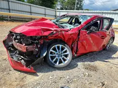3MZBN1W35JM226483 2018 MAZDA 3