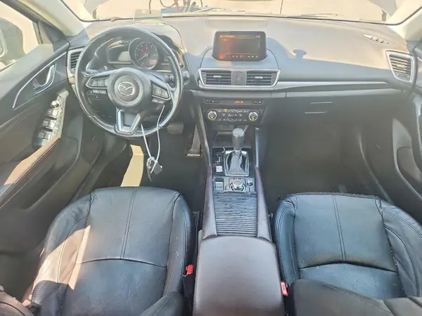 3MZBN1W36HM136110 2017 MAZDA 3 - Image 8