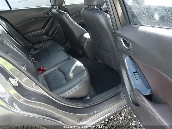 3MZBN1W36HM140772 2017 MAZDA 3 - Image 8