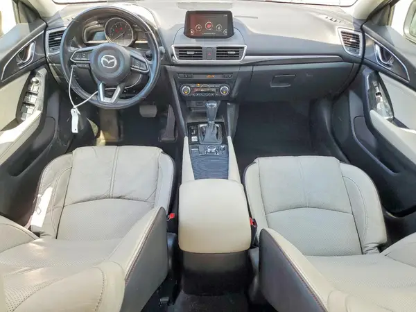 3MZBN1W36JM158761 2018 MAZDA 3 - Image 8