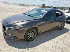 3MZBN1W36JM166584 2018 MAZDA 3