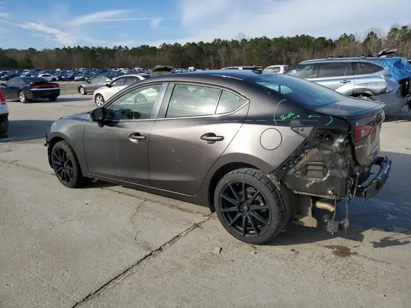3MZBN1W36JM166875 2018 MAZDA 3 - Image 2