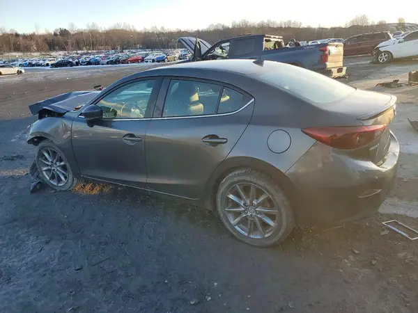 3MZBN1W36JM178458 2018 MAZDA 3 - Image 2
