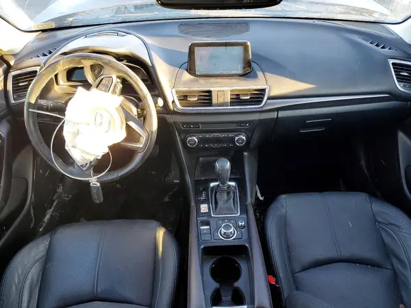 3MZBN1W36JM178458 2018 MAZDA 3 - Image 8