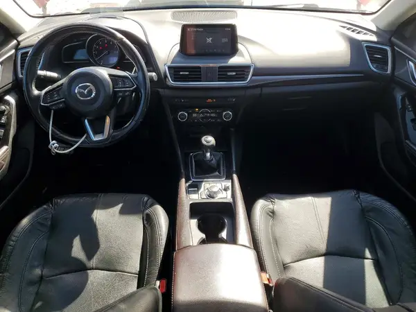 3MZBN1W36JM185734 2018 MAZDA 3 - Image 8