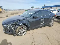 3MZBN1W36JM203181 2018 MAZDA 3