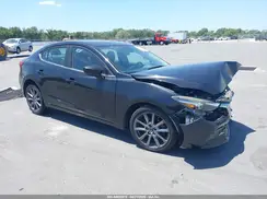 3MZBN1W36JM210888 2018 MAZDA 3