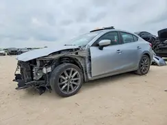 3MZBN1W36JM253496 2018 MAZDA 3