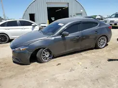 3MZBN1W36JM267544 2018 MAZDA 3