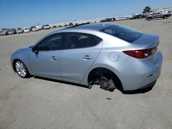 3MZBN1W37HM141705 2017 MAZDA 3 - Image 2