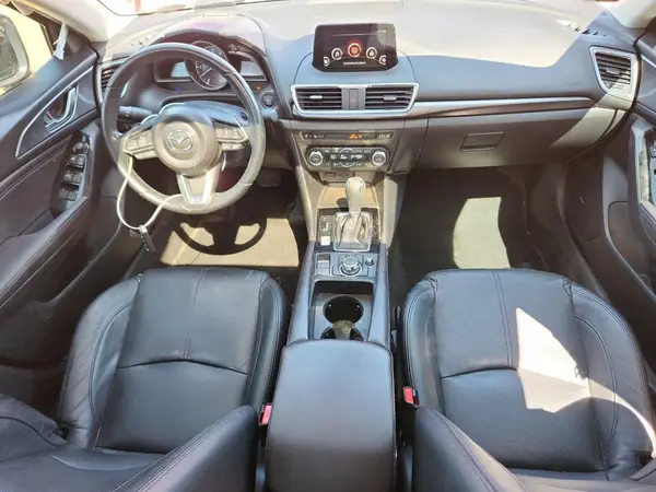 3MZBN1W37JM173396 2018 MAZDA 3 - Image 8