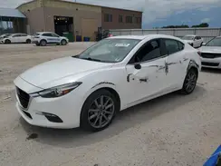 3MZBN1W37JM189615 2018 MAZDA 3
