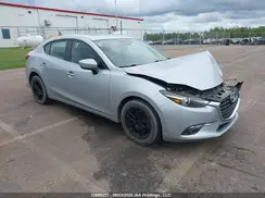 3MZBN1W37JM216070 2018 MAZDA 3