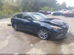 3MZBN1W37JM225769 2018 MAZDA 3