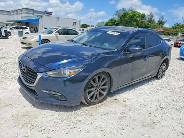 3MZBN1W38JM160673 2018 MAZDA 3 - Image 1