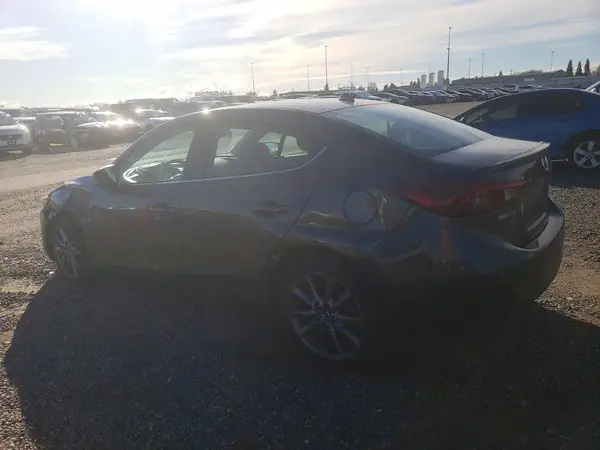 3MZBN1W38JM162732 2018 MAZDA 3 - Image 2