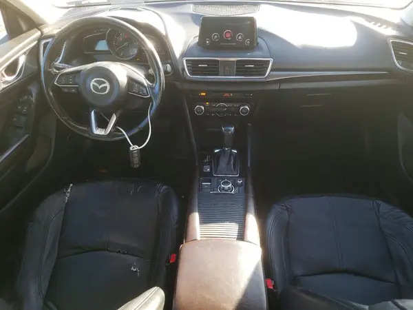 3MZBN1W38JM162732 2018 MAZDA 3 - Image 8