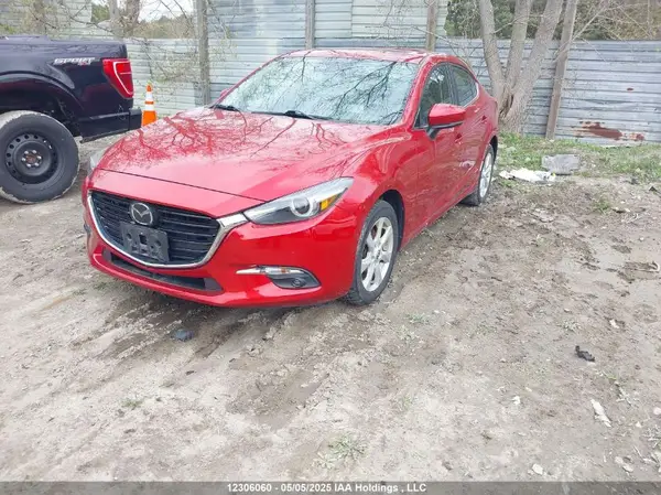 3MZBN1W38JM173861 2018 MAZDA 3 - Image 2