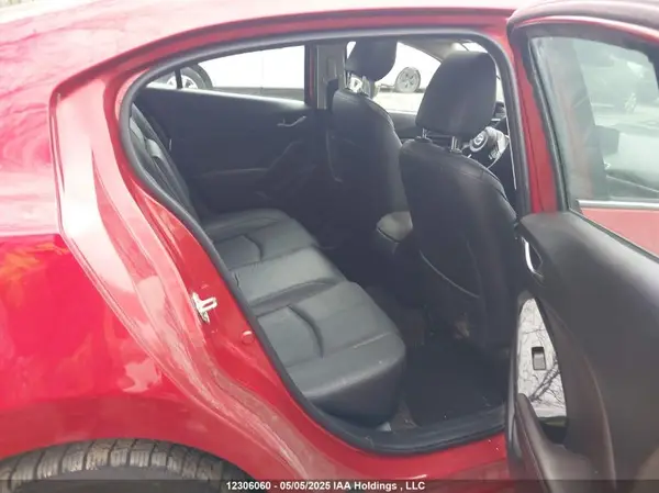3MZBN1W38JM173861 2018 MAZDA 3 - Image 8