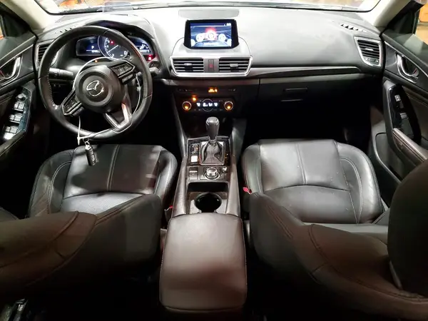 3MZBN1W38JM188523 2018 MAZDA 3 - Image 8