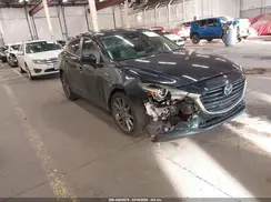 3MZBN1W38JM196945 2018 MAZDA 3