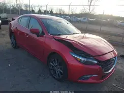 3MZBN1W38JM207510 2018 MAZDA 3