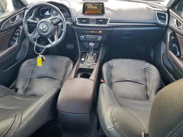 3MZBN1W38JM212416 2018 MAZDA 3 - Image 8