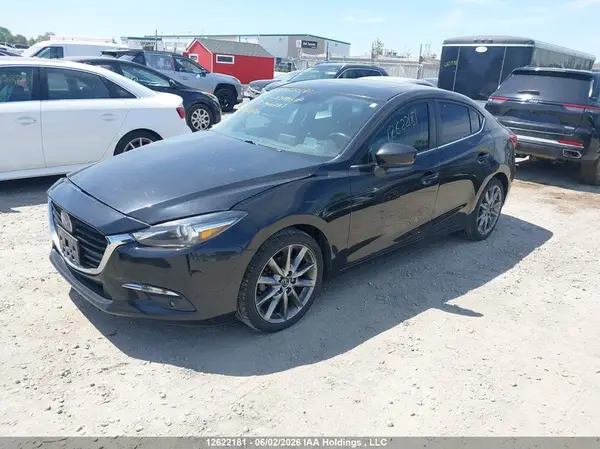 3MZBN1W38JM237607 2018 MAZDA 3 - Image 2