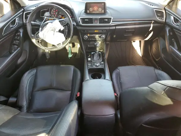 3MZBN1W38JM271675 2018 MAZDA 3 - Image 8