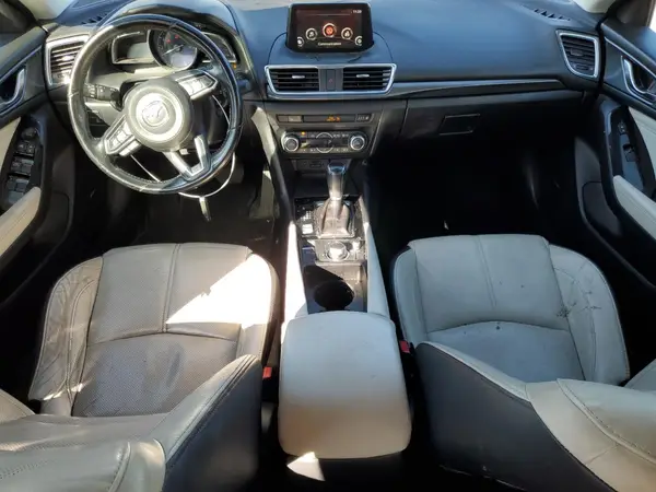 3MZBN1W39HM133136 2017 MAZDA 3 - Image 8