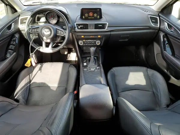 3MZBN1W39JM163033 2018 MAZDA 3 - Image 8